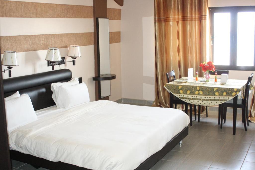 Hotel magicland dakar