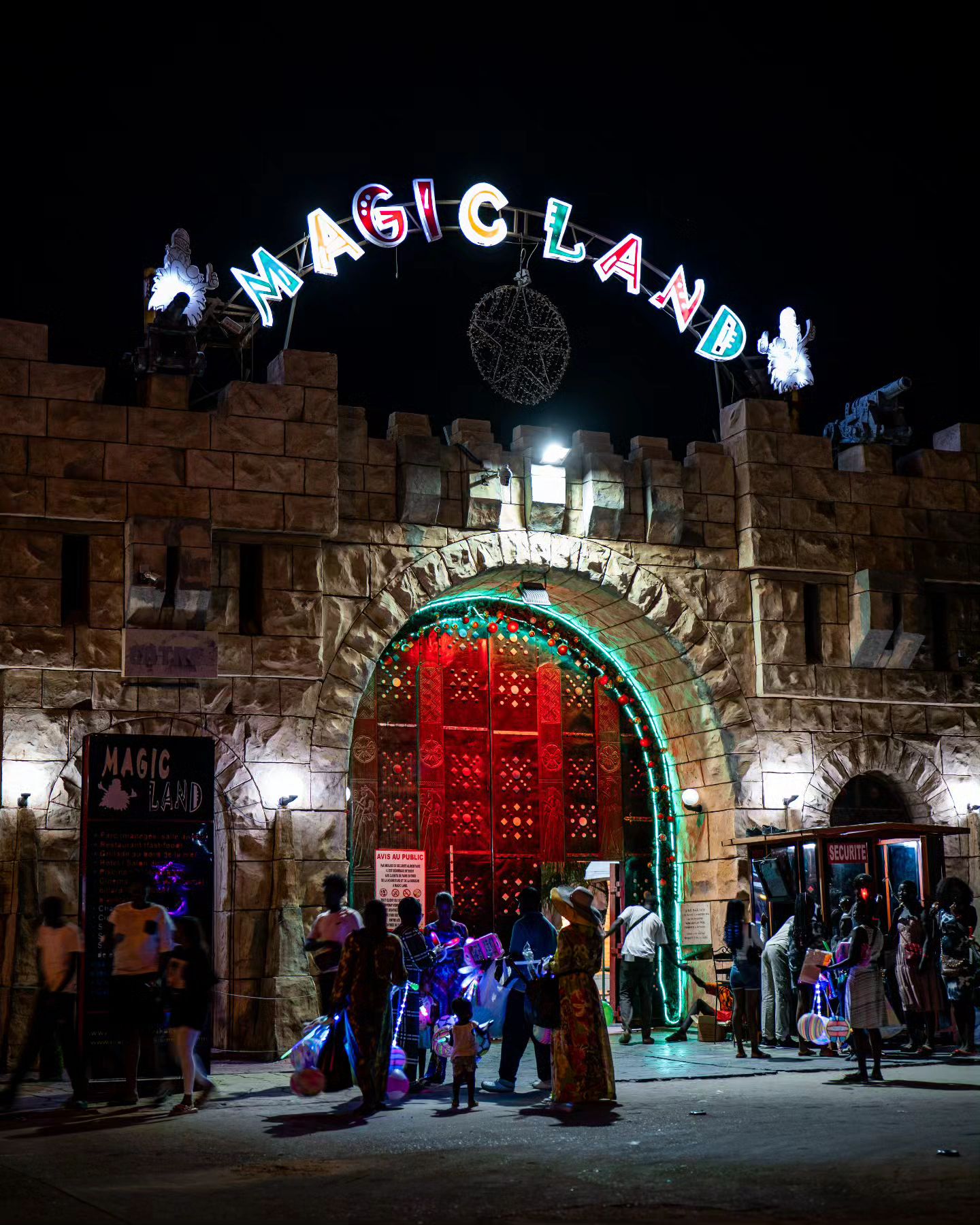 MAGIC LAND