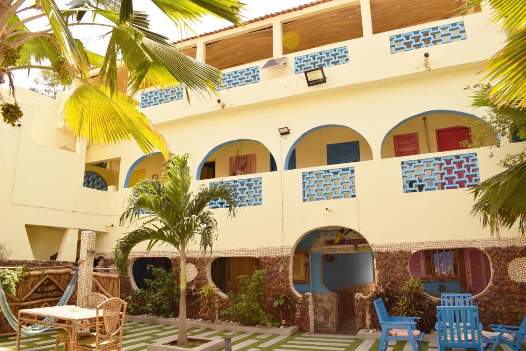 Hotel Mimosa Airport