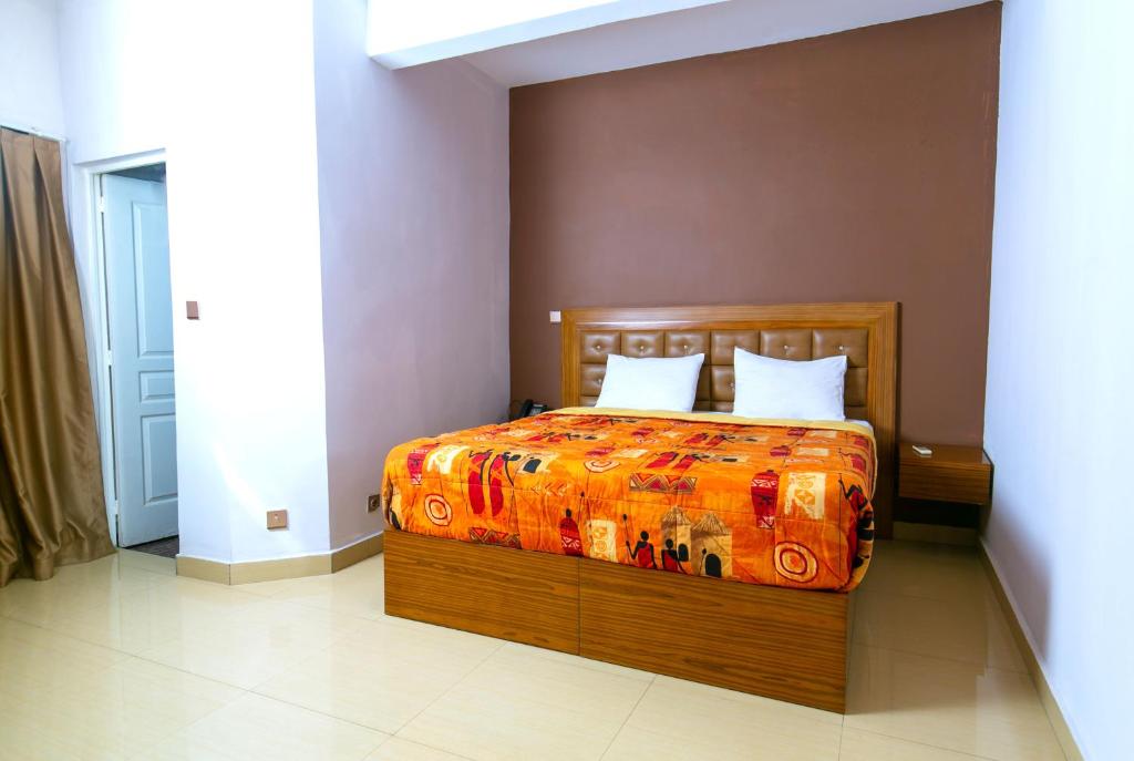Wakola Hotel Cheikh Anta DIOP