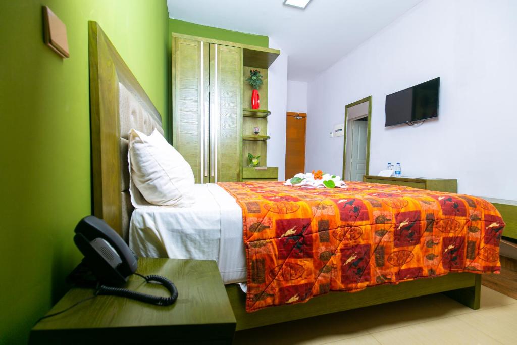 Wakola Hotel Cheikh Anta DIOP
