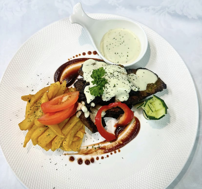 LE PELICAN RESTAURANT