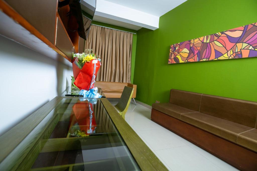 Wakola Hotel Cheikh Anta DIOP