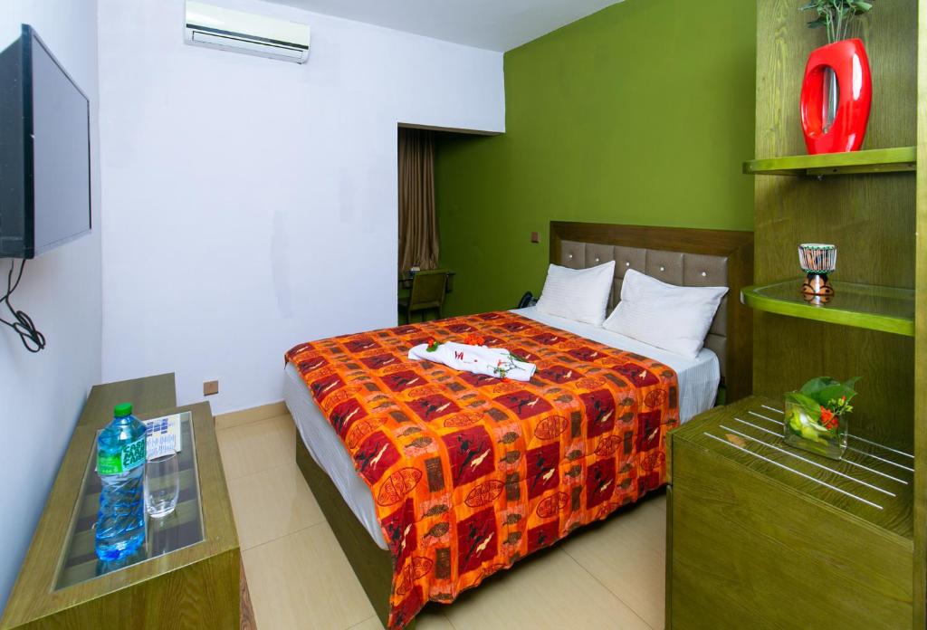 Wakola Hotel Cheikh Anta DIOP