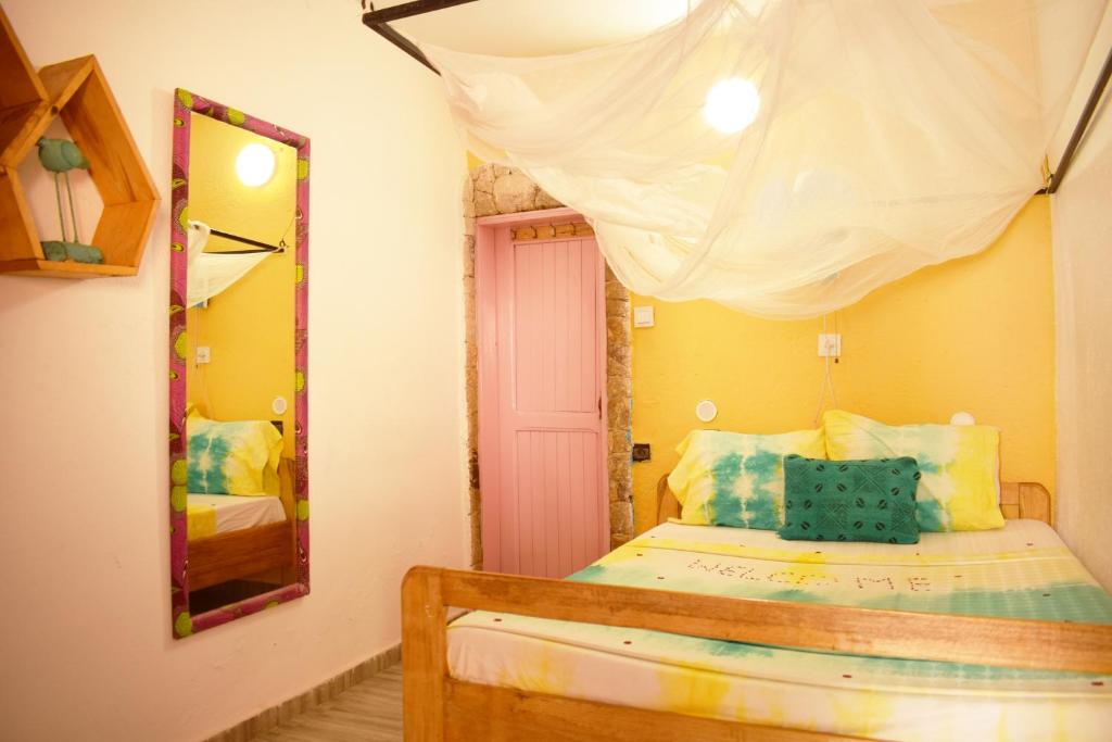 Hotel Mimosa Airport